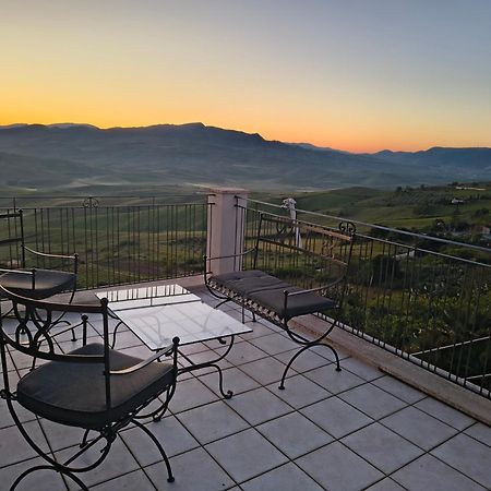 Belvedere Santa Margherita di Belice Luaran gambar